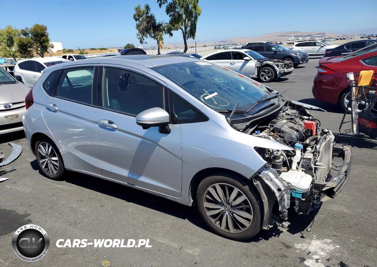 2015 Honda Fit Ex VIN:3HGGK5H8XFM703290 - 4