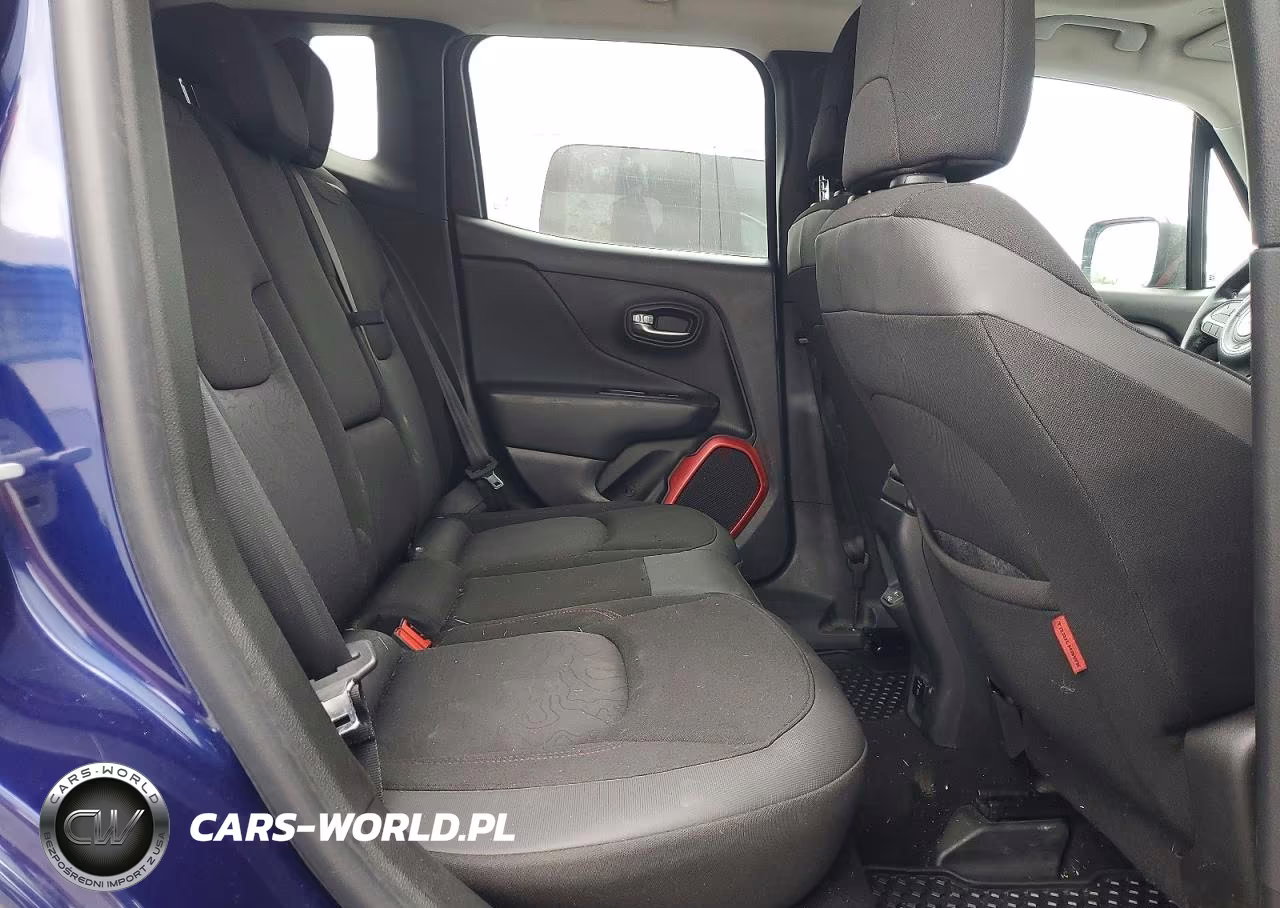 2018 Jeep Renegade Trailhawk VIN:ZACCJBCB4JPH13739 - 11
