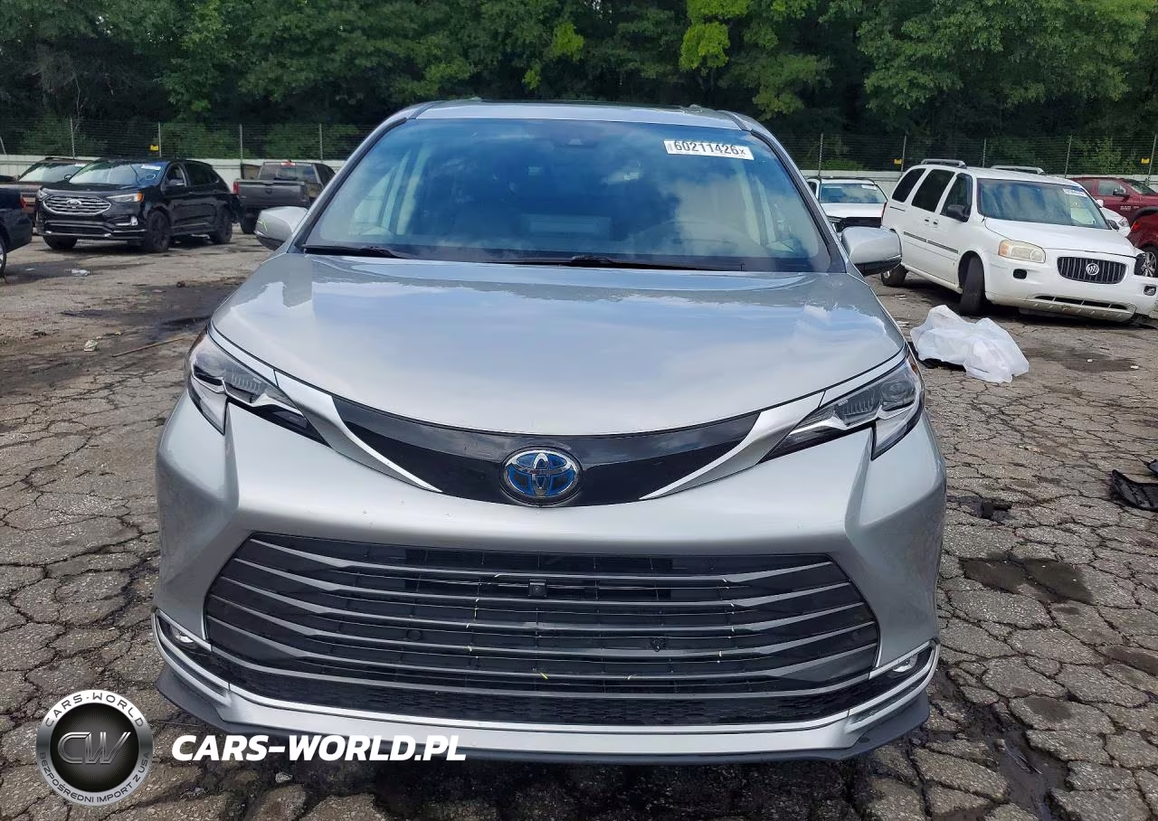 2023 Toyota Sienna Platinum 7-Passenger VIN:5TDESKFC2PS085380 - 5