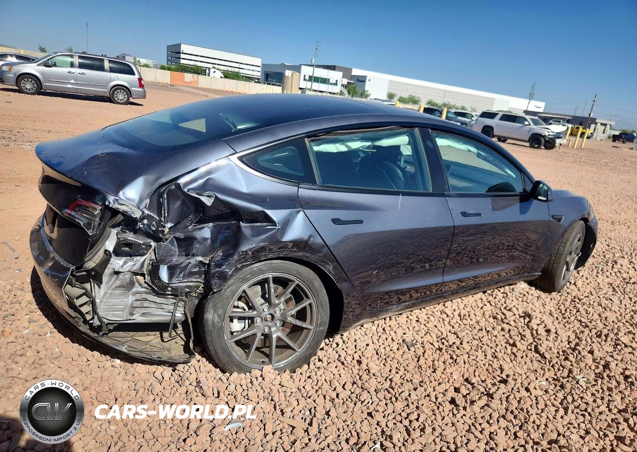 2023 Tesla Model 3 VIN:5YJ3E1EA3PF671809 - 3