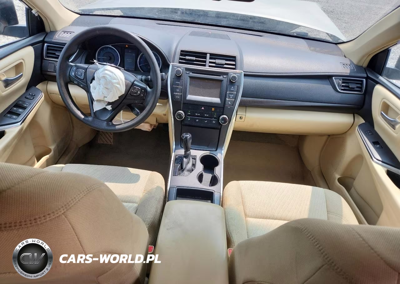 2016 Toyota Camry Le VIN:4T4BF1FKXGR553832 - 8