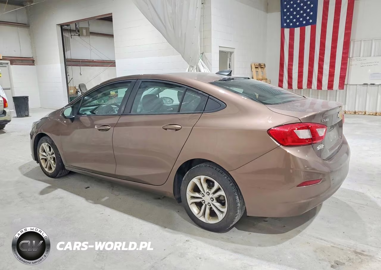 2019 Chevrolet Cruze Ls VIN:1G1BC5SM1K7137223 - 2