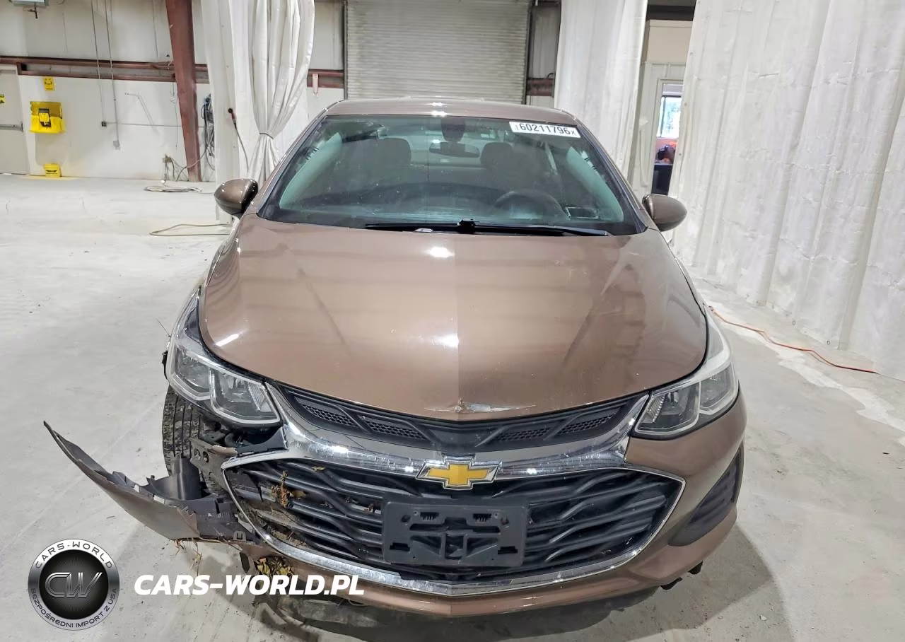 2019 Chevrolet Cruze Ls VIN:1G1BC5SM1K7137223 - 5