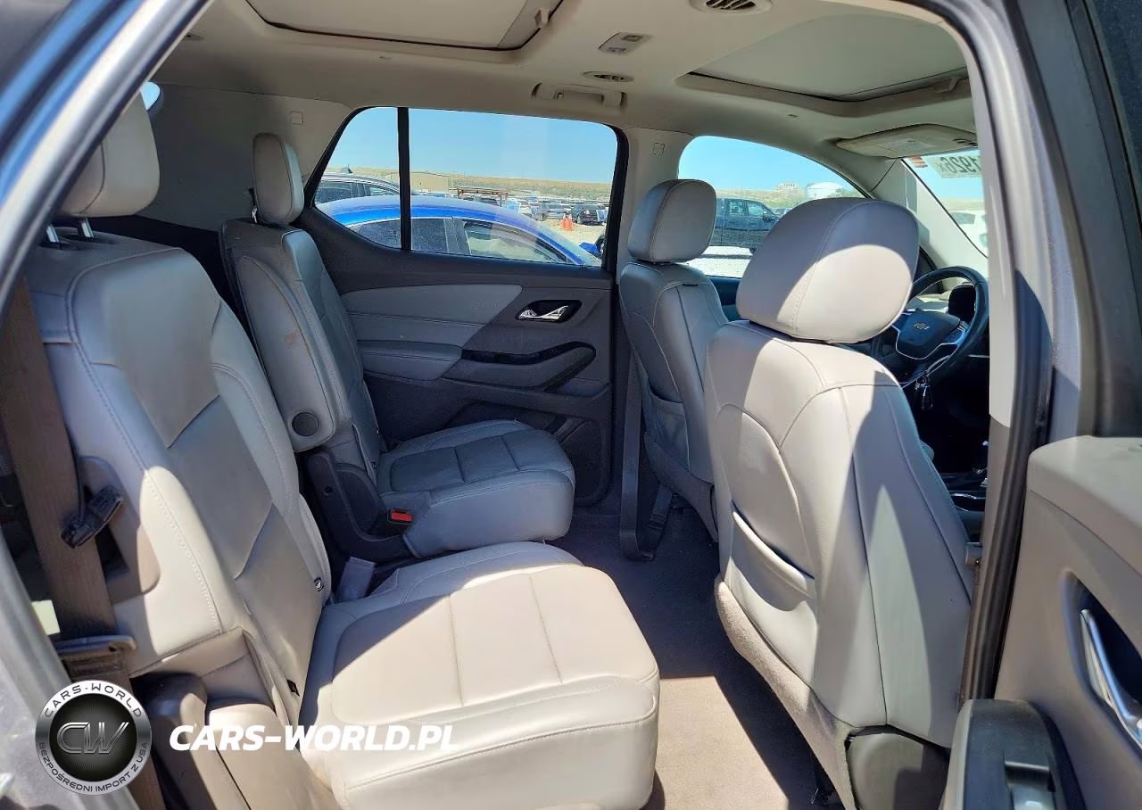2018 Chevrolet Traverse Lt VIN:1GNEVHKW3JJ281639 - 11