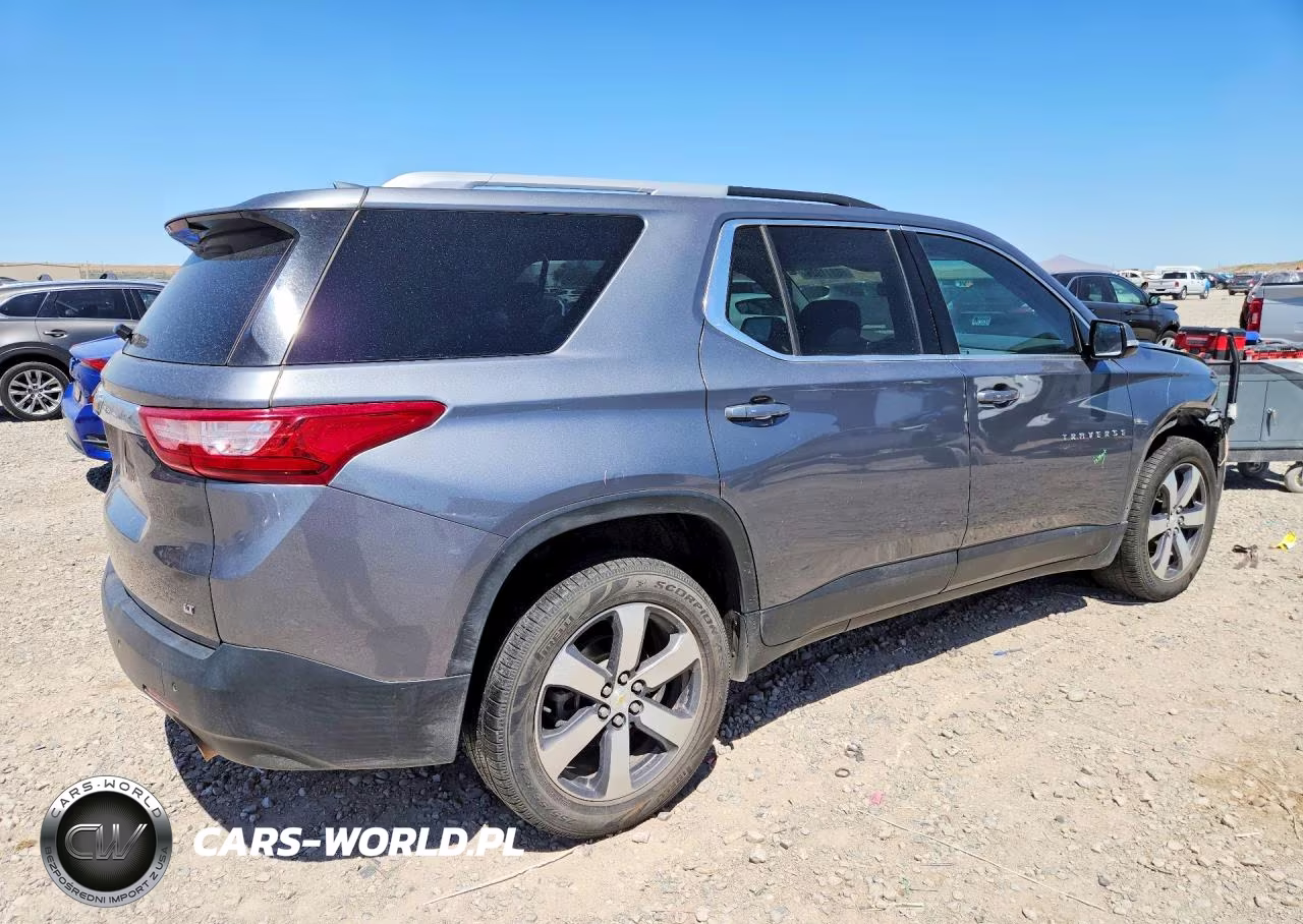 2018 Chevrolet Traverse Lt VIN:1GNEVHKW3JJ281639 - 3
