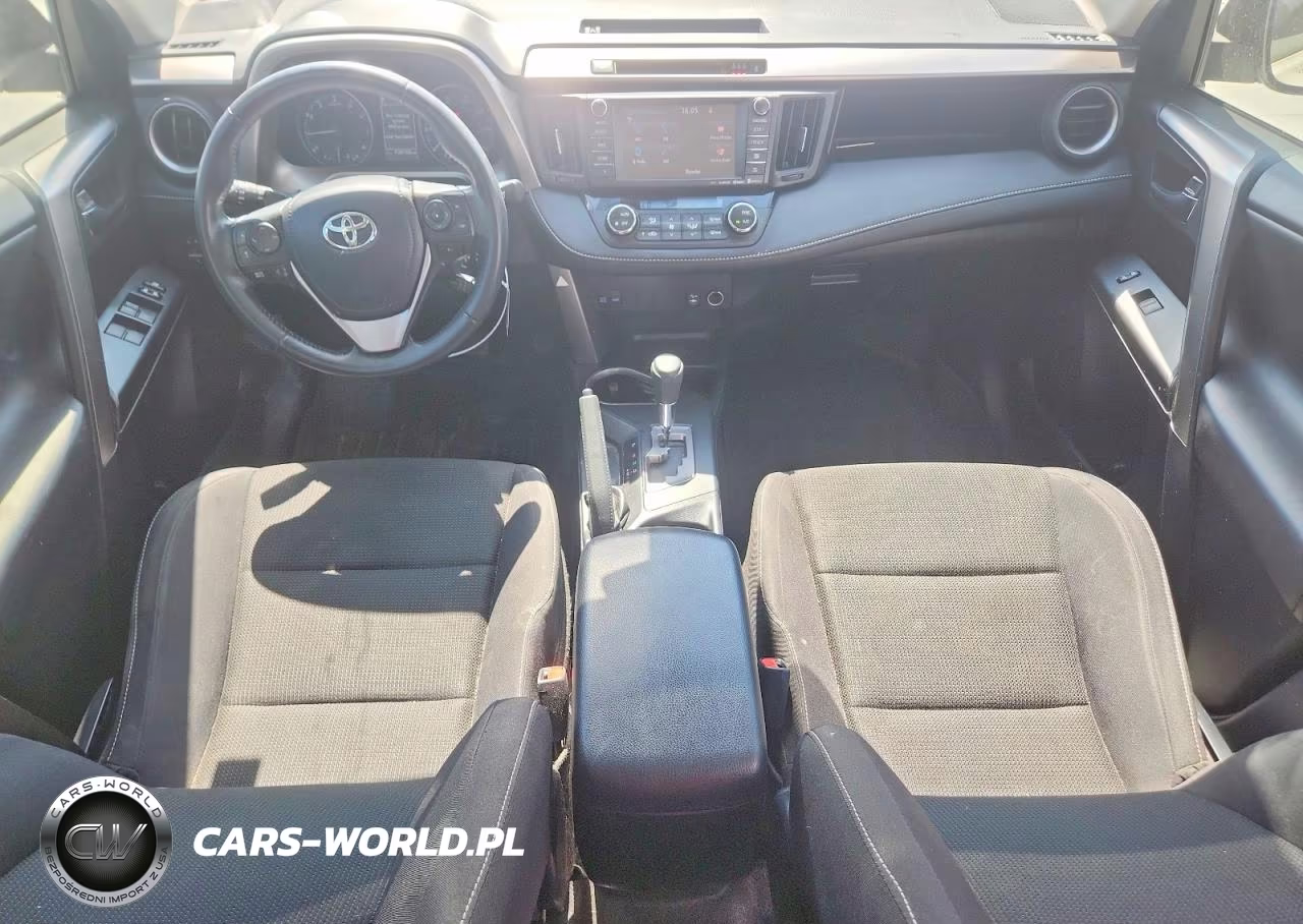 2017 Toyota Rav4 Xle VIN:JTMWFREV7HJ107487 - 8