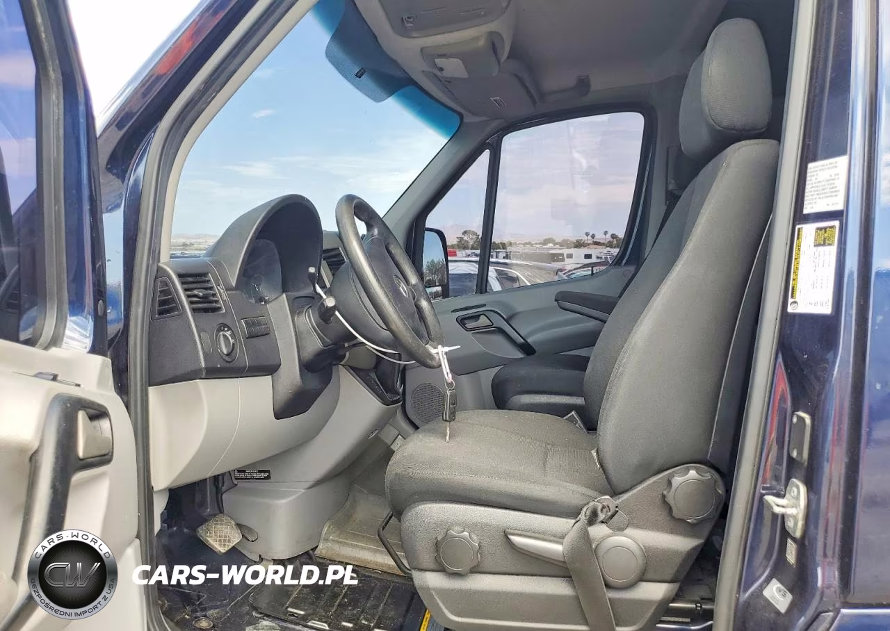2016 Mercedes-Benz Sprinter 2500 VIN:WD3PE7DD4GP272892 - 7