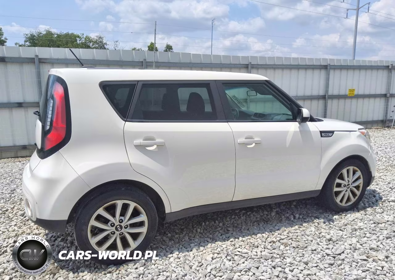 2019 Kia Soul + VIN:KNDJP3A56K7690794 - 3