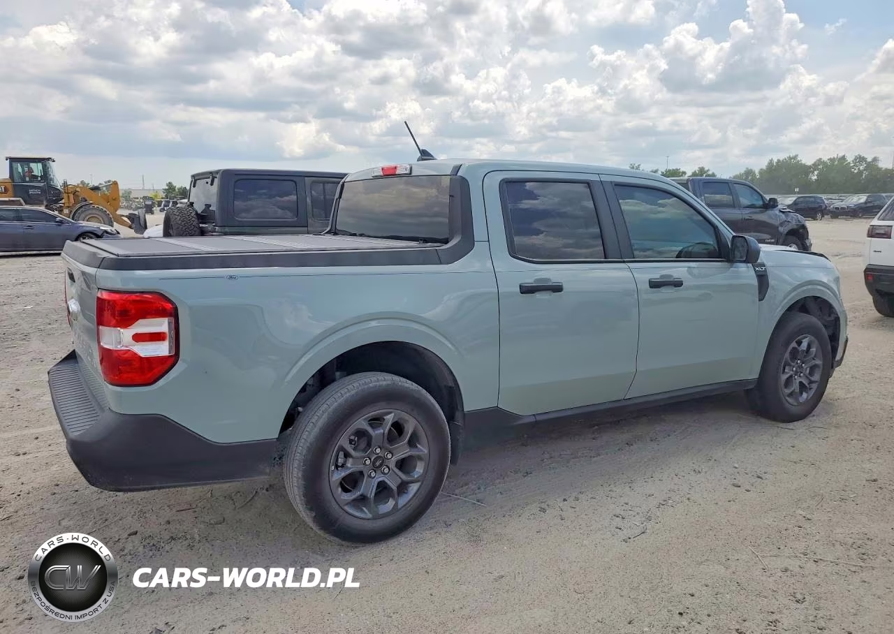 2024 Ford Maverick Xlt VIN:3FTTW8H38RRB67583 - 3