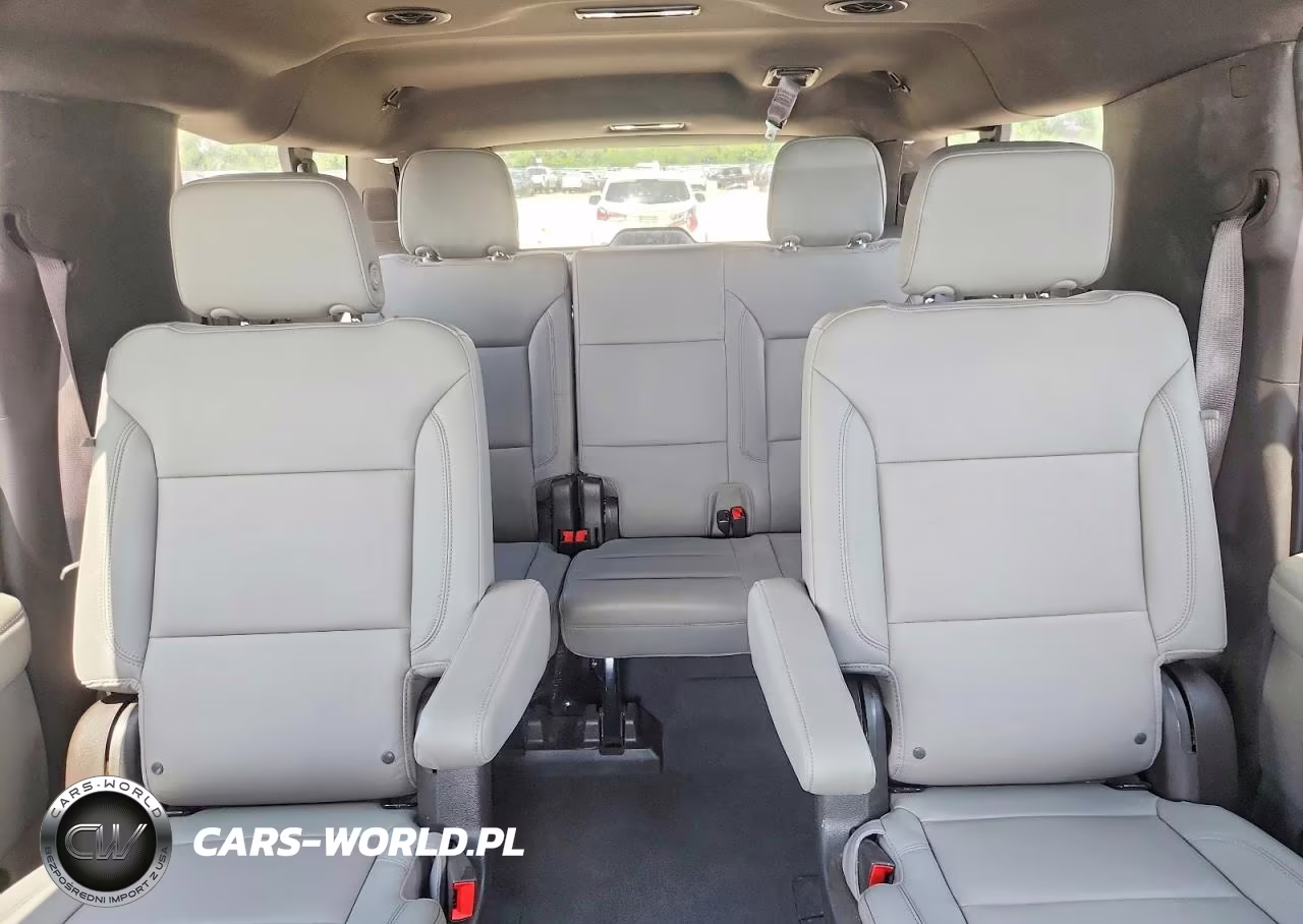 2022 Chevrolet Suburban K1500 Z71 VIN:1GNSKDKD2NR301616 - 10