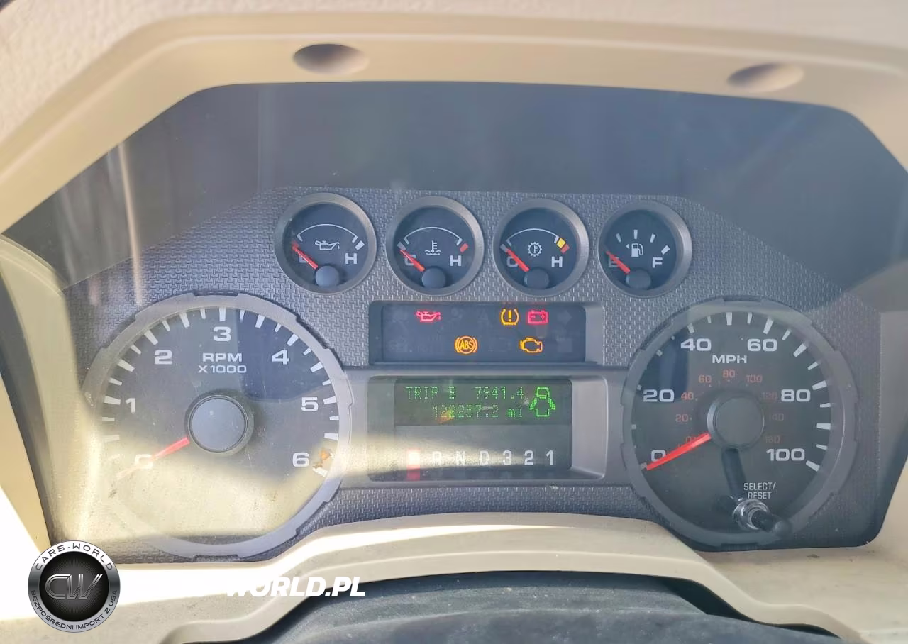 2008 Ford F350 Srw Super Duty VIN:1FDWF30598EC89556 - 9
