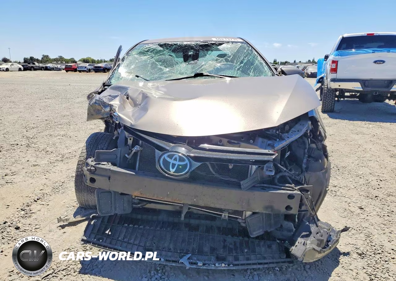 2017 Toyota Corolla Le VIN:5YFBURHE3HP700873 - 5