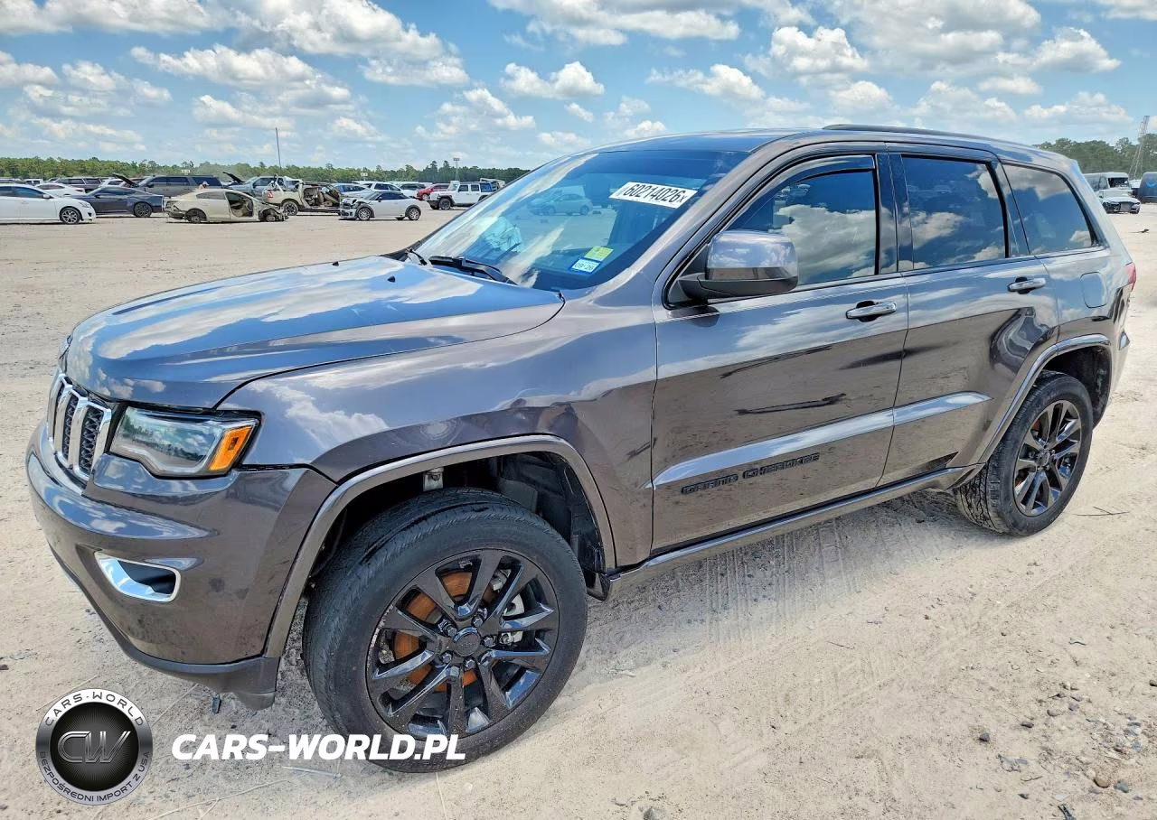 2021 Jeep Grand Cherokee Laredo – zdjęcie 1 z 13