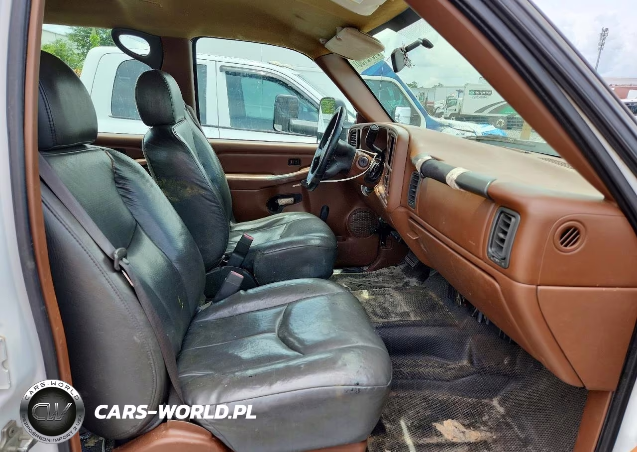 2007 Chevrolet Silverado C3500 VIN:1GCJC33D17F175103 - 5