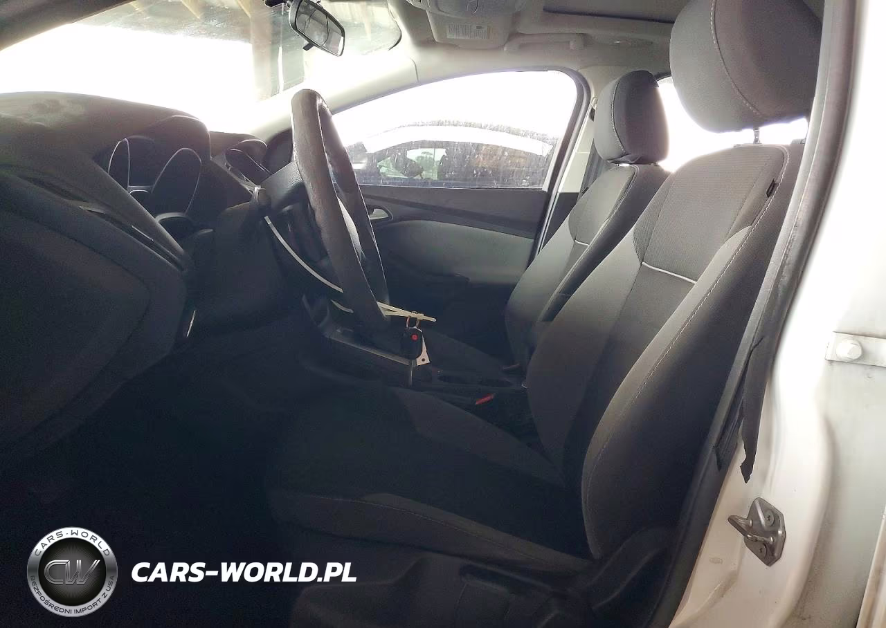 2014 Ford Focus Se VIN:1FADP3K24EL322438 - 7