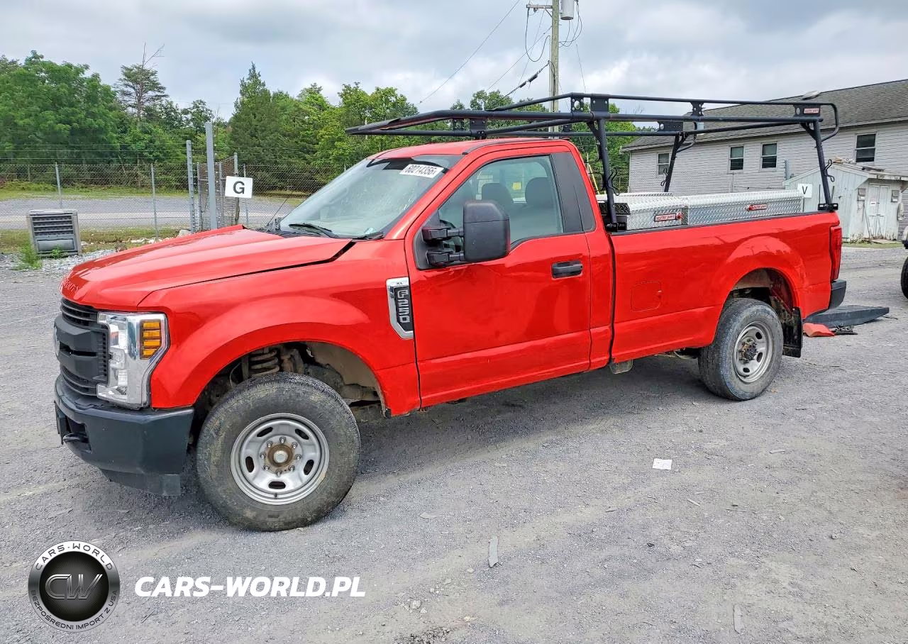 2019 Ford F250 Super Duty – zdjęcie 1 z 14