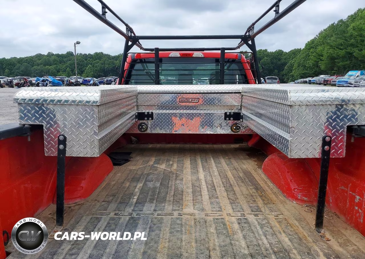 2019 Ford F250 Super Duty VIN:1FTBF2A61KEE89813 - 11