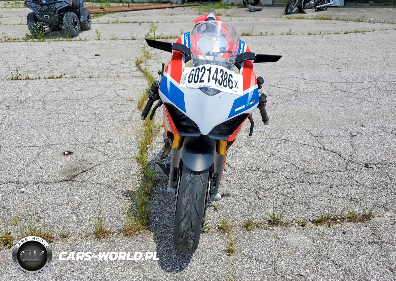 2019 Ducati Panigale V4 VIN:ZDMDAGNW0KB011466 - 2