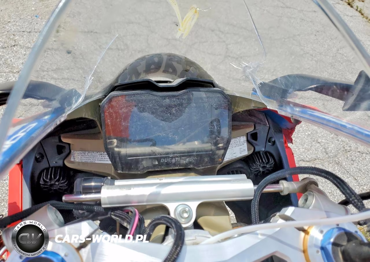 2019 Ducati Panigale V4 VIN:ZDMDAGNW0KB011466 - 7