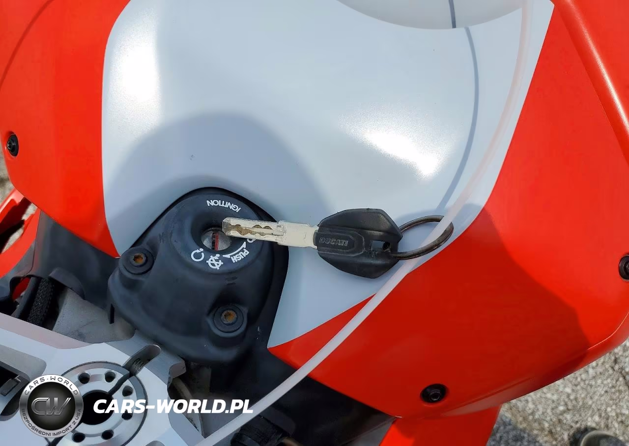 2019 Ducati Panigale V4 VIN:ZDMDAGNW0KB011466 - 8