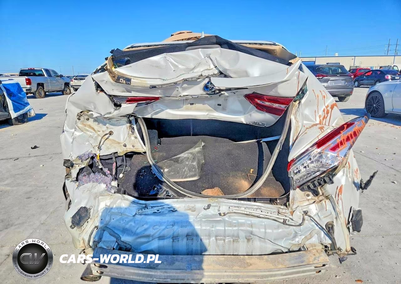 2020 Toyota Camry Xle VIN:4T1F31AK3LU541186 - 6