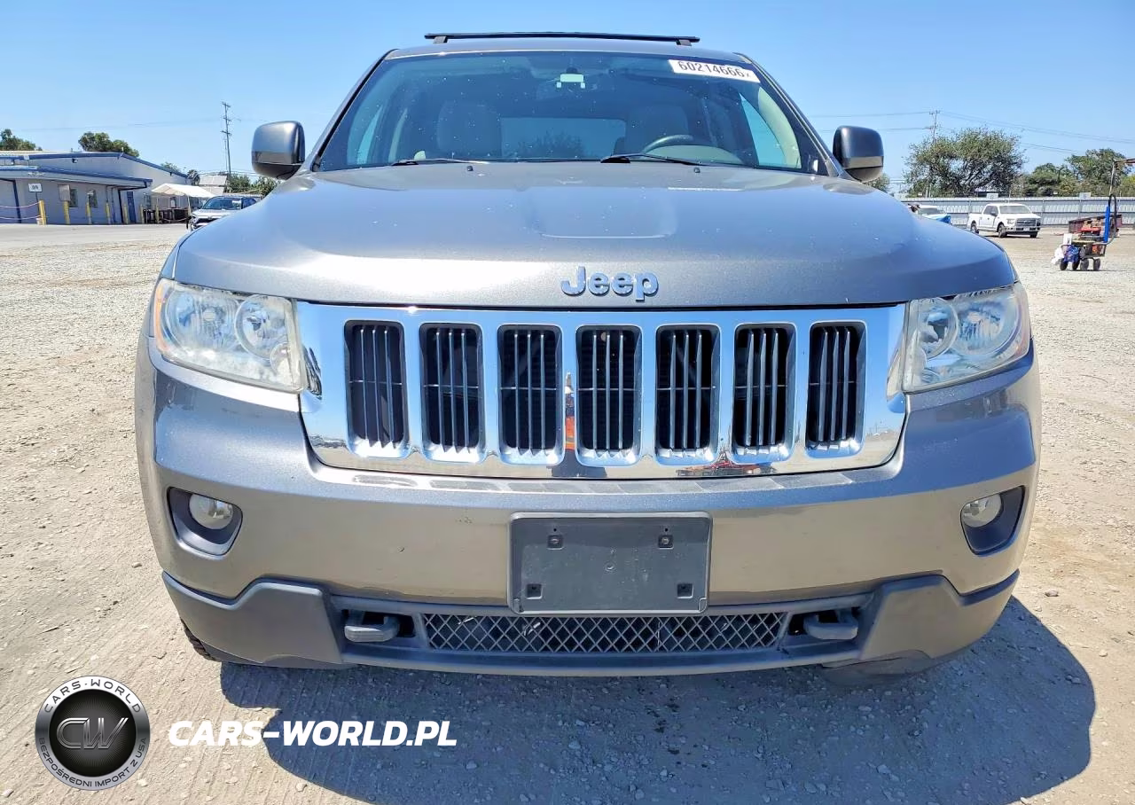 2012 Jeep Grand Cherokee Laredo VIN:1C4RJFAG6CC274146 - 5