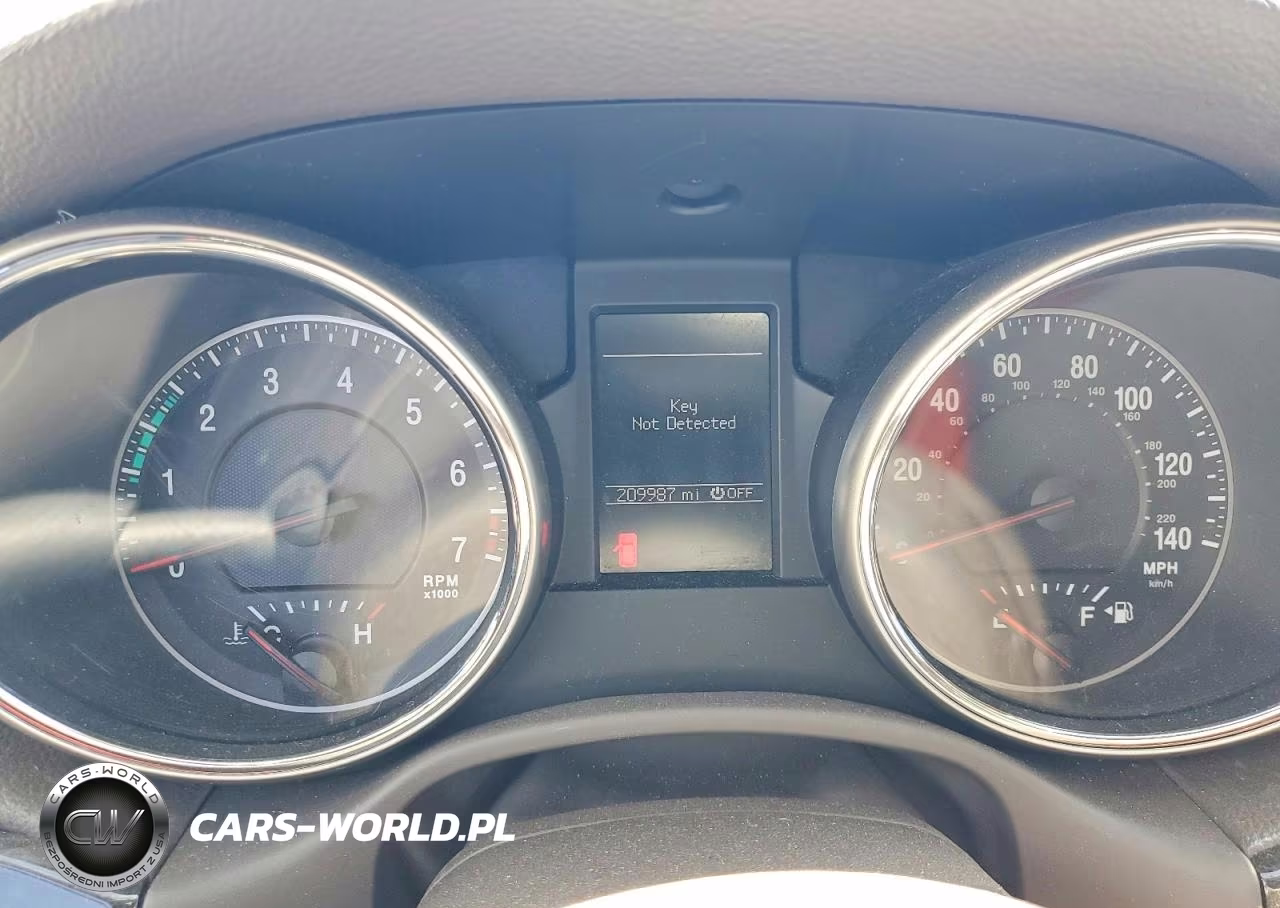 2012 Jeep Grand Cherokee Laredo VIN:1C4RJFAG6CC274146 - 9