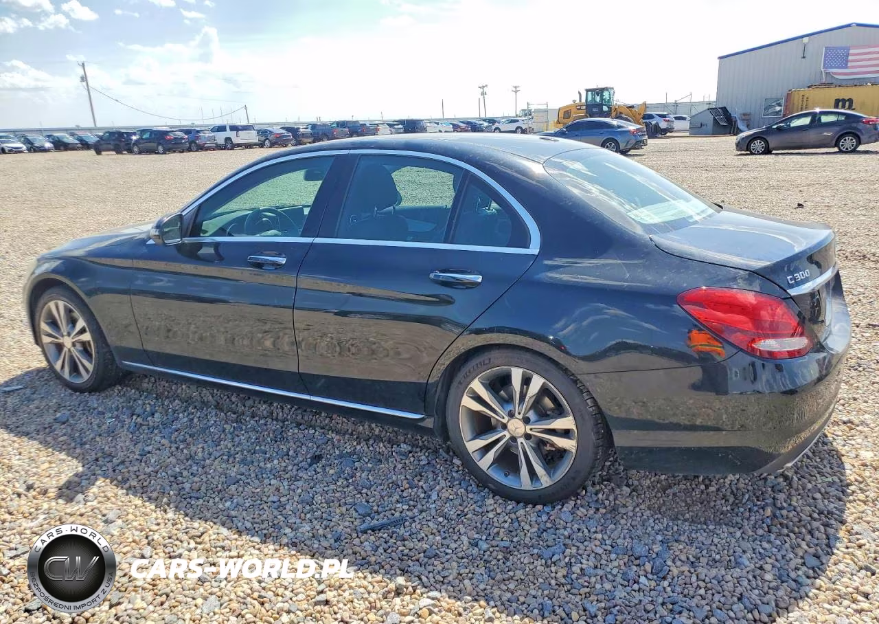 2016 Mercedes-Benz C 300 VIN:55SWF4JB0GU108886 - 2