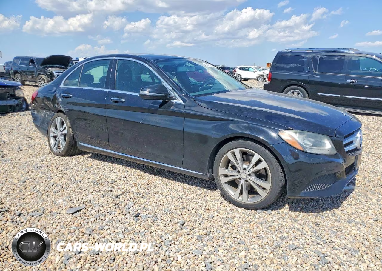2016 Mercedes-Benz C 300 VIN:55SWF4JB0GU108886 - 4
