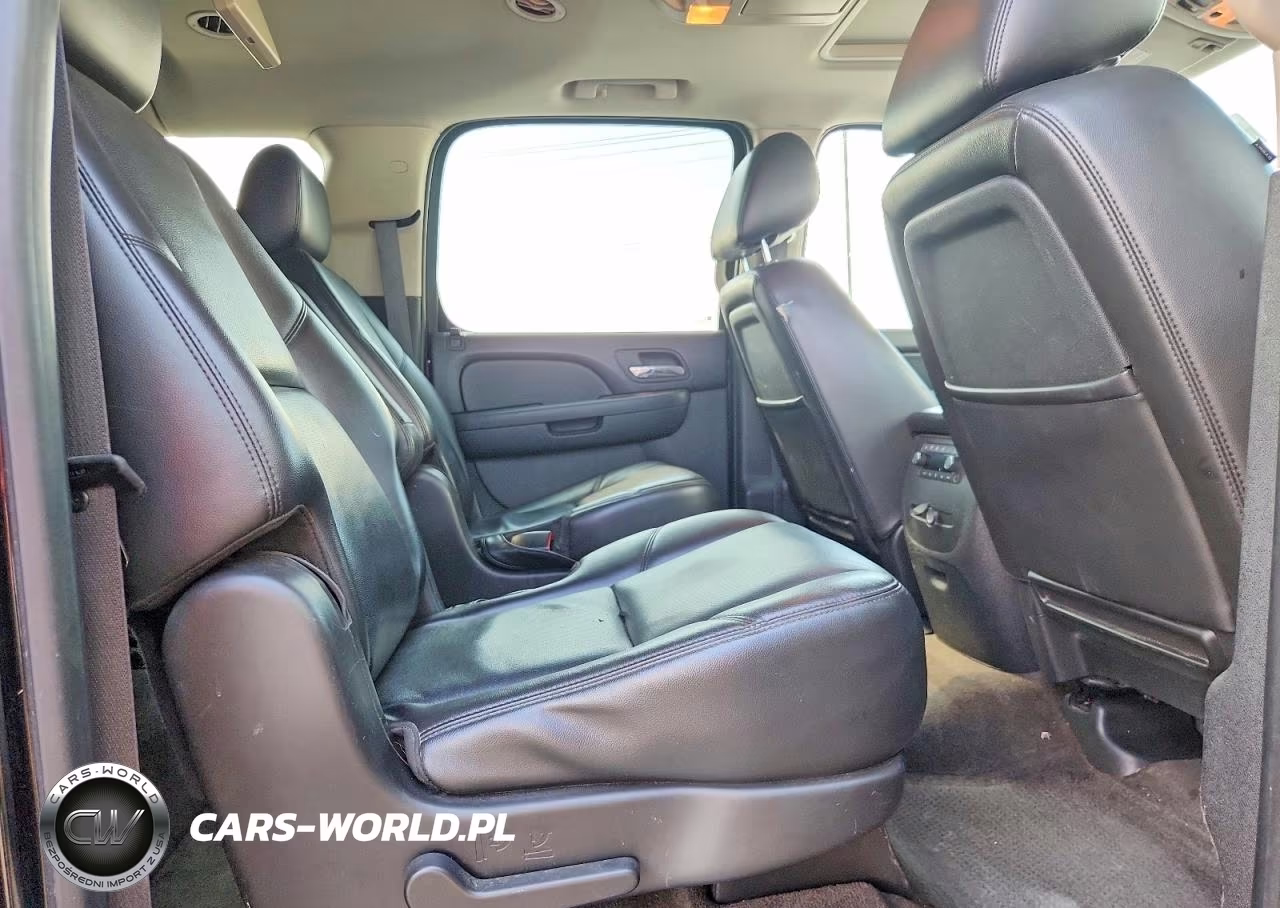 2011 Chevrolet Suburban K1500 Ltz VIN:1GNSKKE34BR372609 - 11