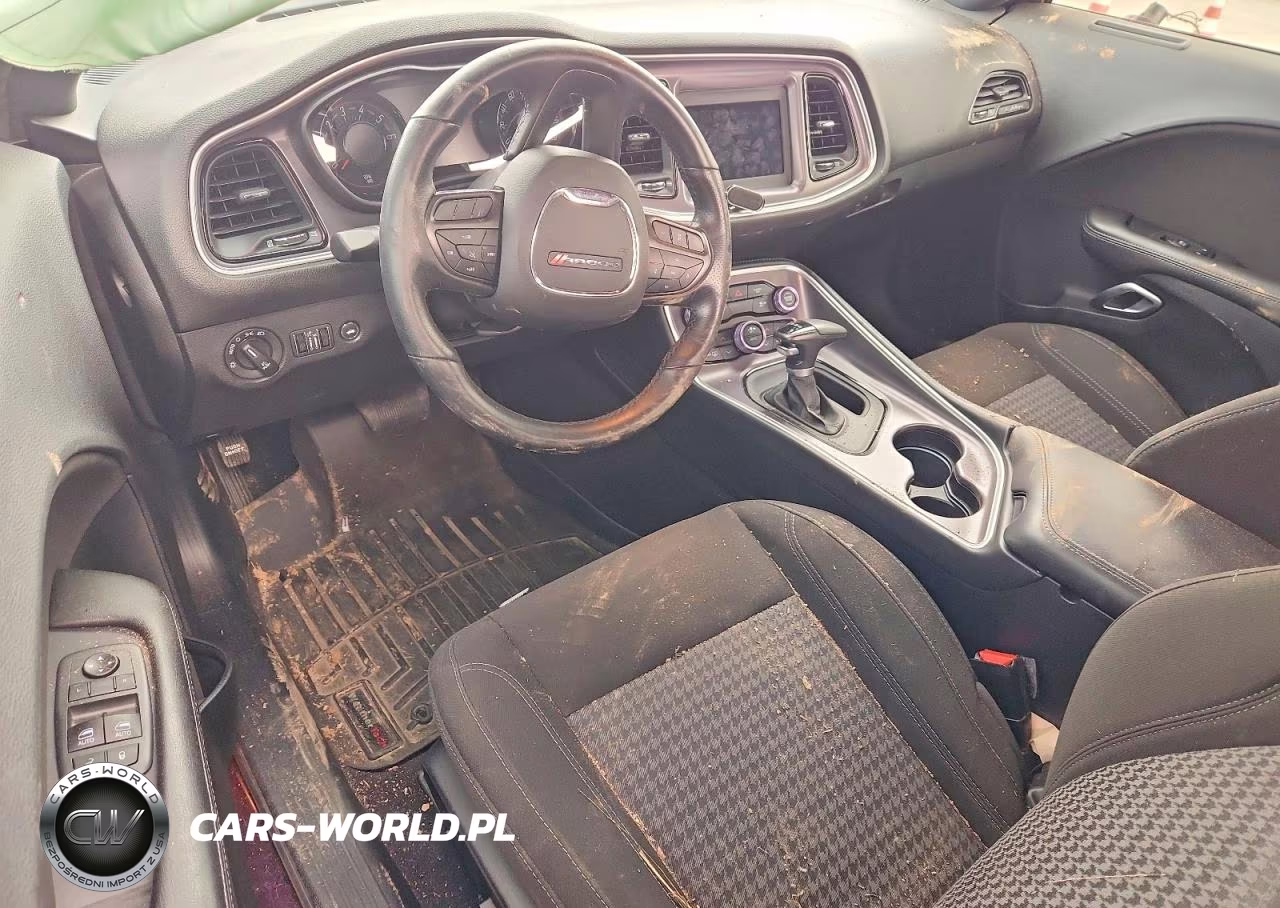 2020 Dodge Challenger Sxt VIN:2C3CDZAG7LH235887 - 8