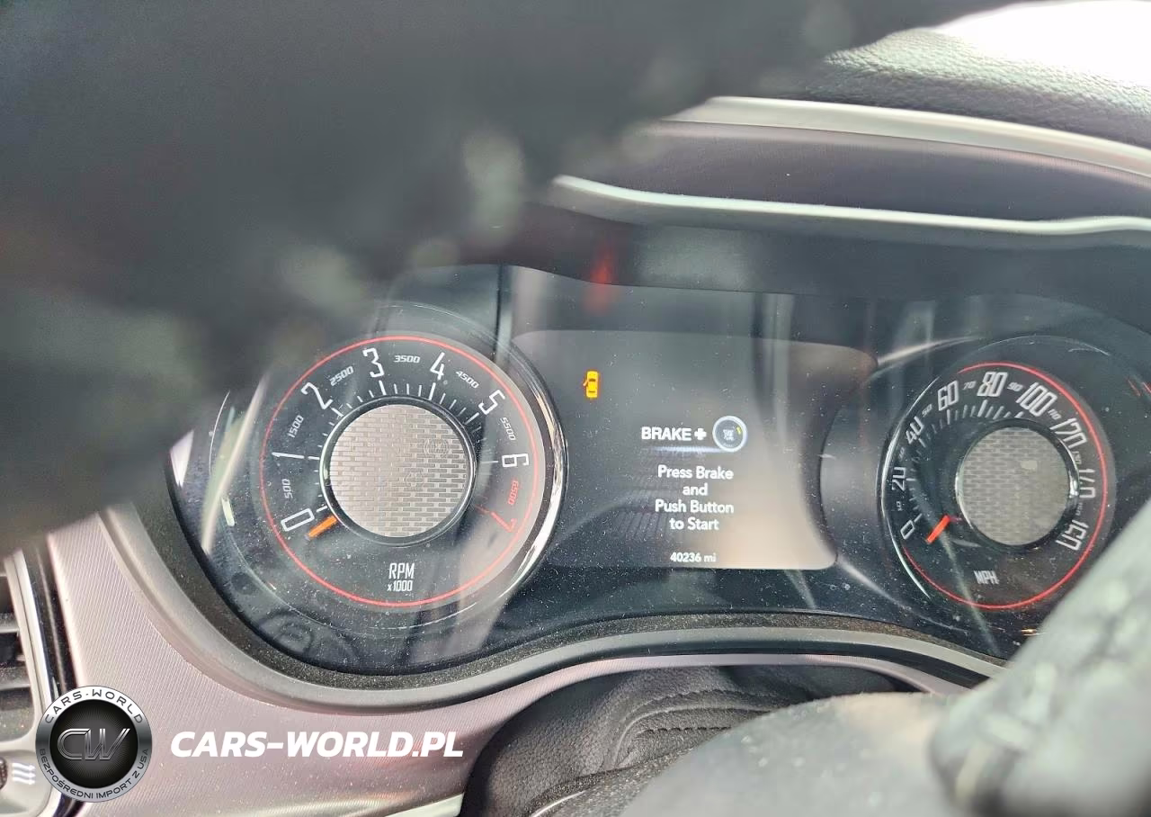 2020 Dodge Challenger Sxt VIN:2C3CDZAG7LH235887 - 9