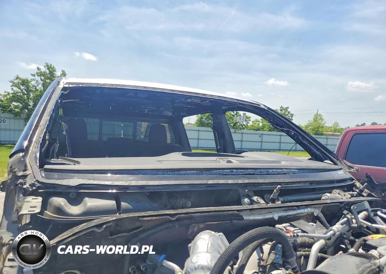 2024 GMC Sierra K3500 Denali Ultimate VIN:1GT49YEY5RF230146 - 9