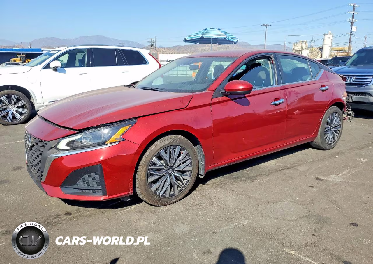 2023 Nissan Altima Sv – zdjęcie 1 z 12