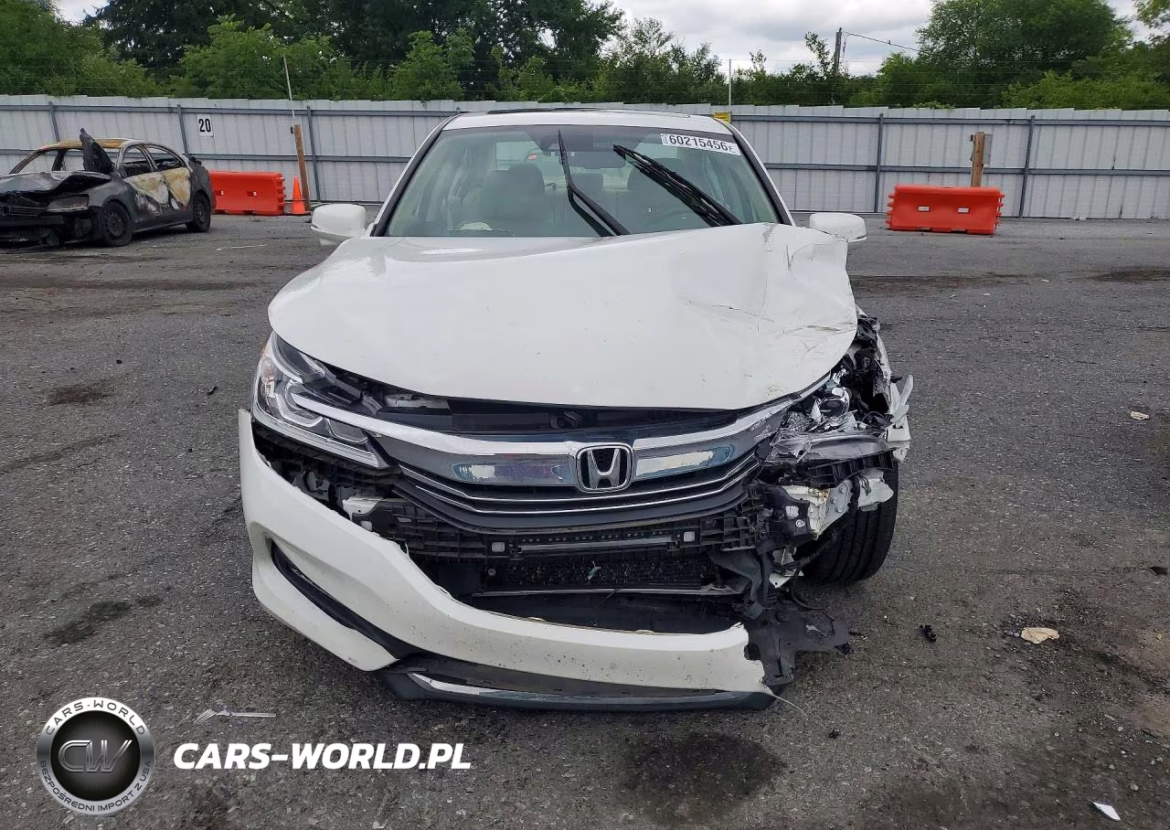 2017 Honda Accord Exl VIN:1HGCR2F97HA134077 - 5