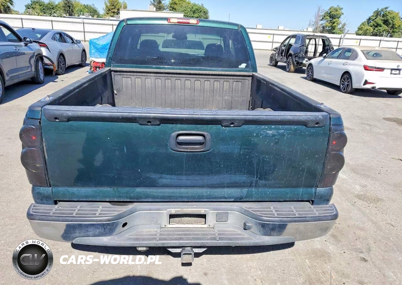 2004 Chevrolet Silverado C1500 VIN:2GCEC19V041233565 - 6