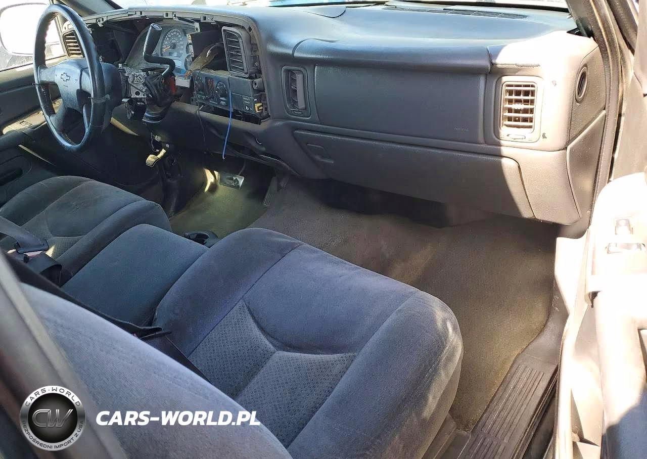 2004 Chevrolet Silverado C1500 VIN:2GCEC19V041233565 - 8