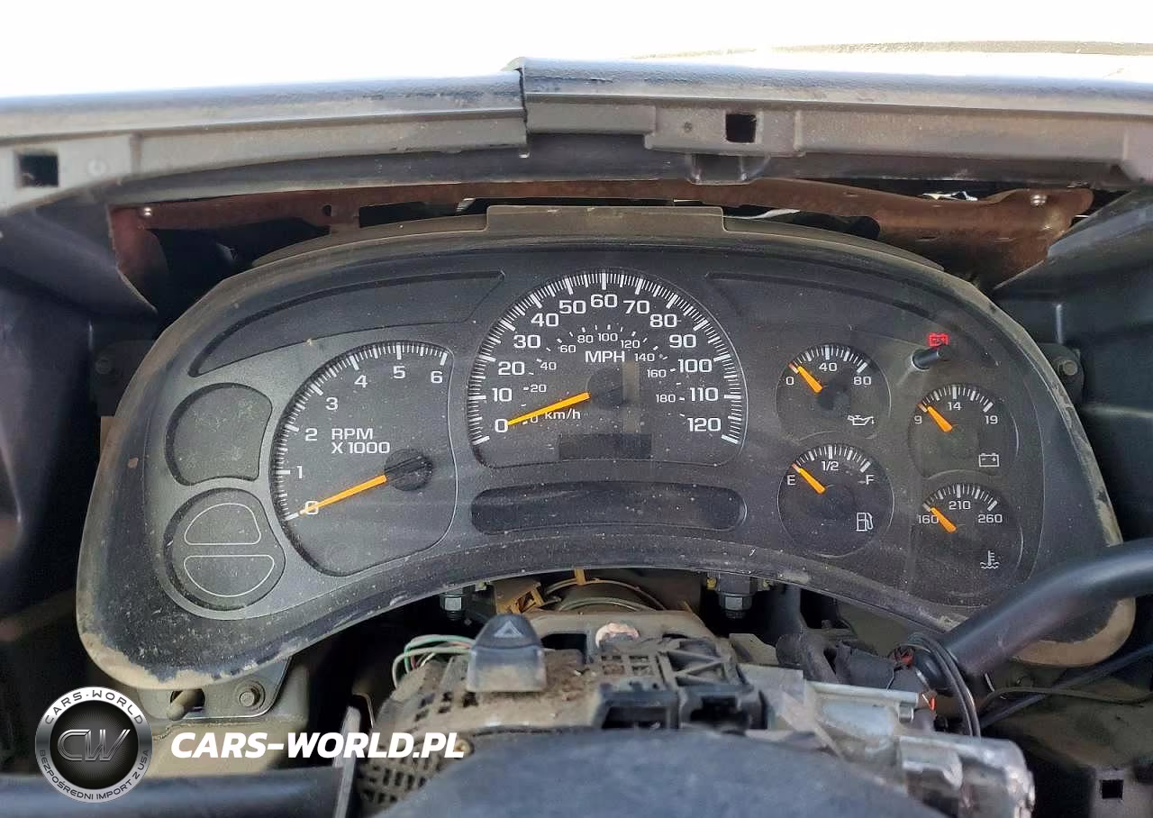 2004 Chevrolet Silverado C1500 VIN:2GCEC19V041233565 - 9