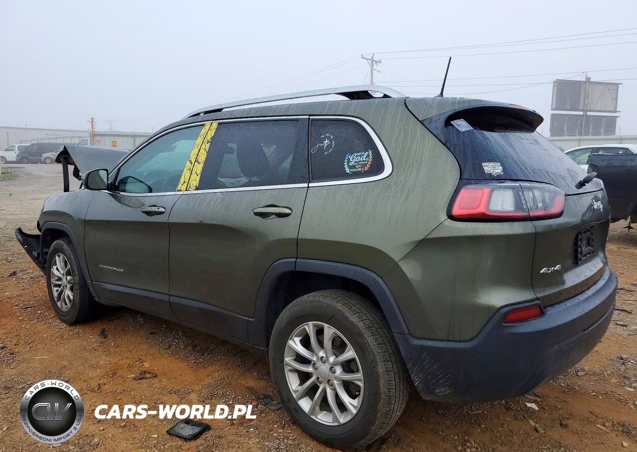 2019 Jeep Cherokee Latitude VIN:1C4PJMCB4KD349562 - 2
