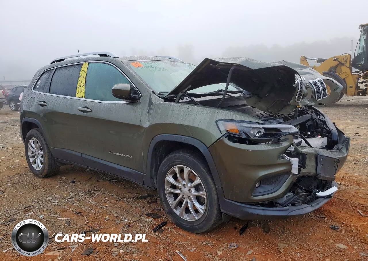 2019 Jeep Cherokee Latitude VIN:1C4PJMCB4KD349562 - 4
