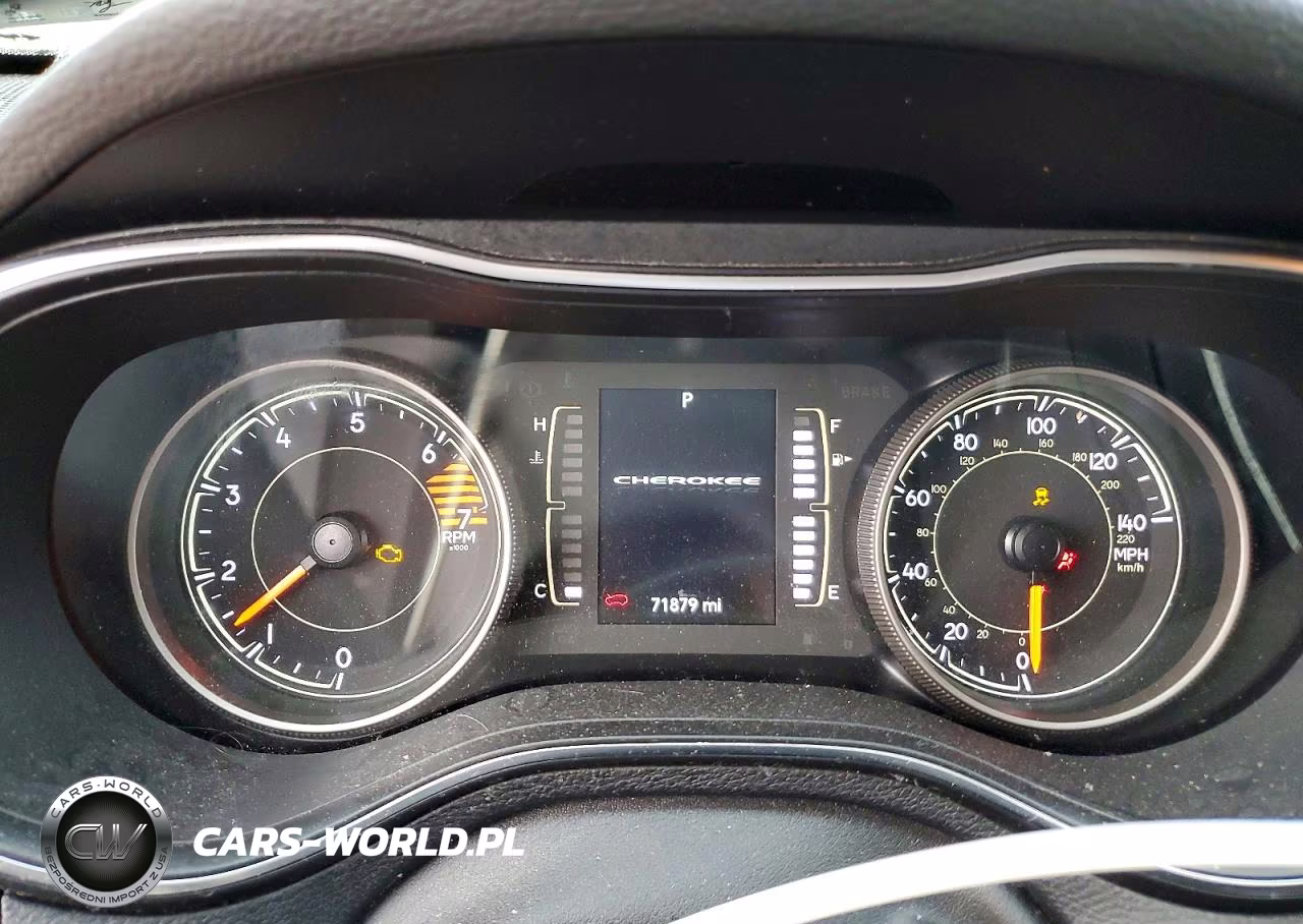 2019 Jeep Cherokee Latitude VIN:1C4PJMCB4KD349562 - 9