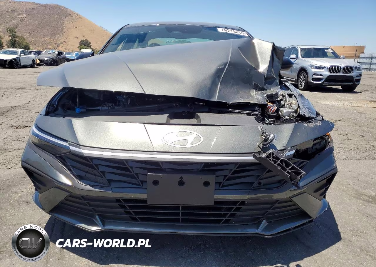 2026 Hyundai Elantra Sel Sport VIN:KMHLM4DG7TU146971 - 5