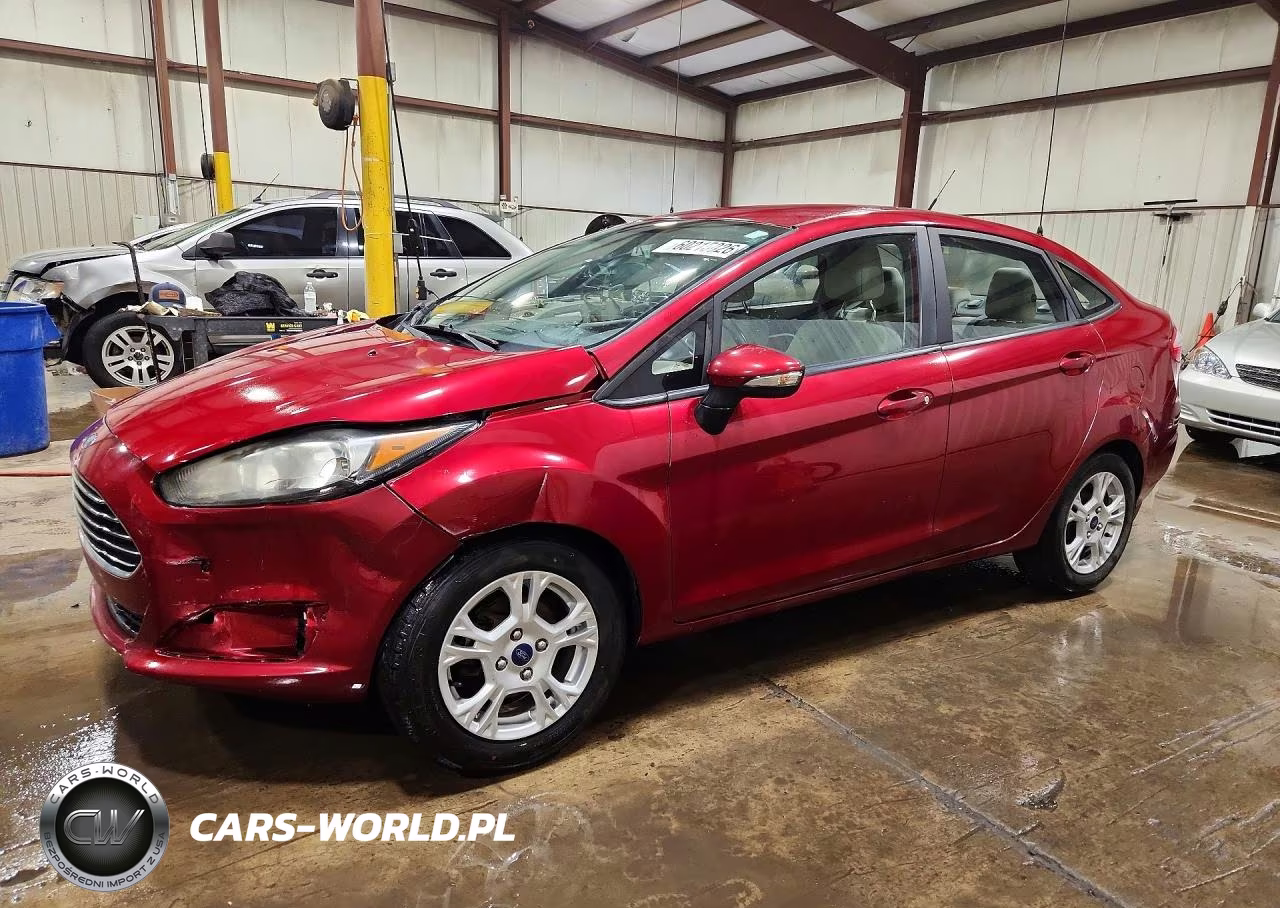 2016 Ford Fiesta Se – zdjęcie 1 z 12