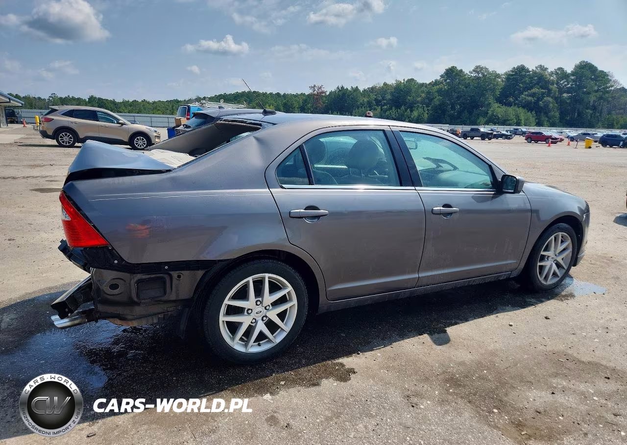 2011 Ford Fusion VIN:3FAHP0JAXBR176603 - 3