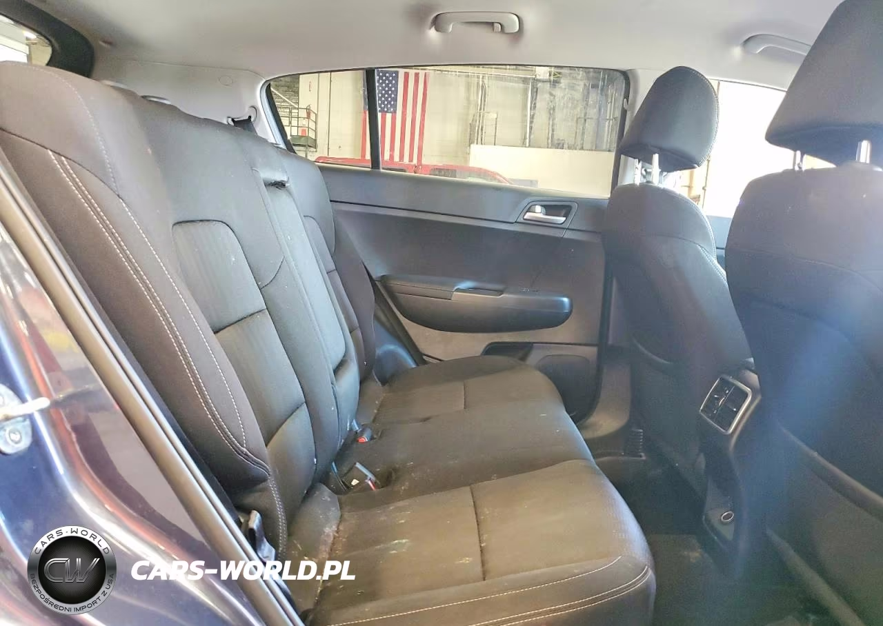 2020 Kia Sportage Lx VIN:KNDPMCAC6L7840258 - 11