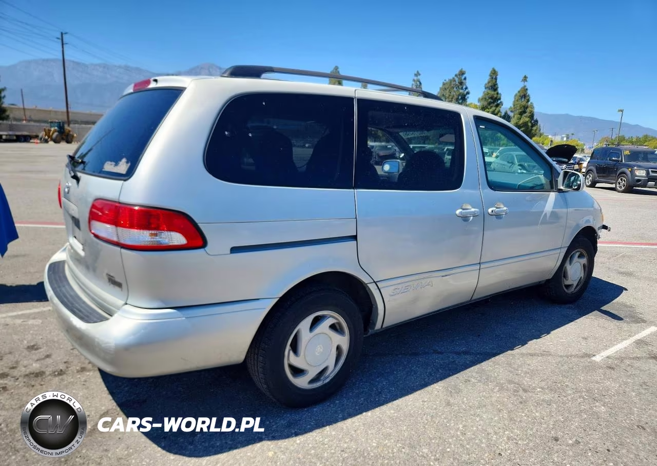 2003 Toyota Sienna Le VIN:4T3ZF13C33U547037 - 3