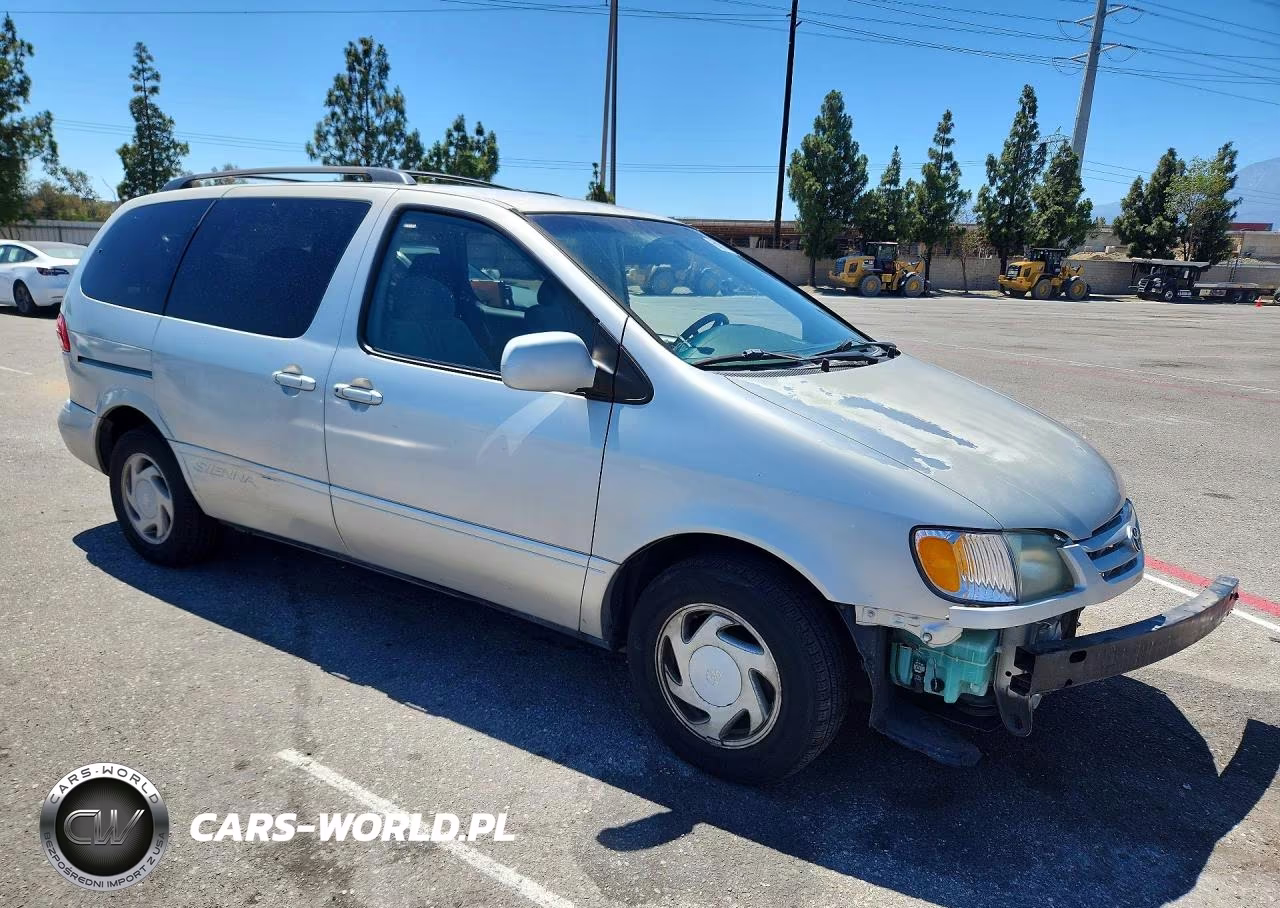 2003 Toyota Sienna Le VIN:4T3ZF13C33U547037 - 4