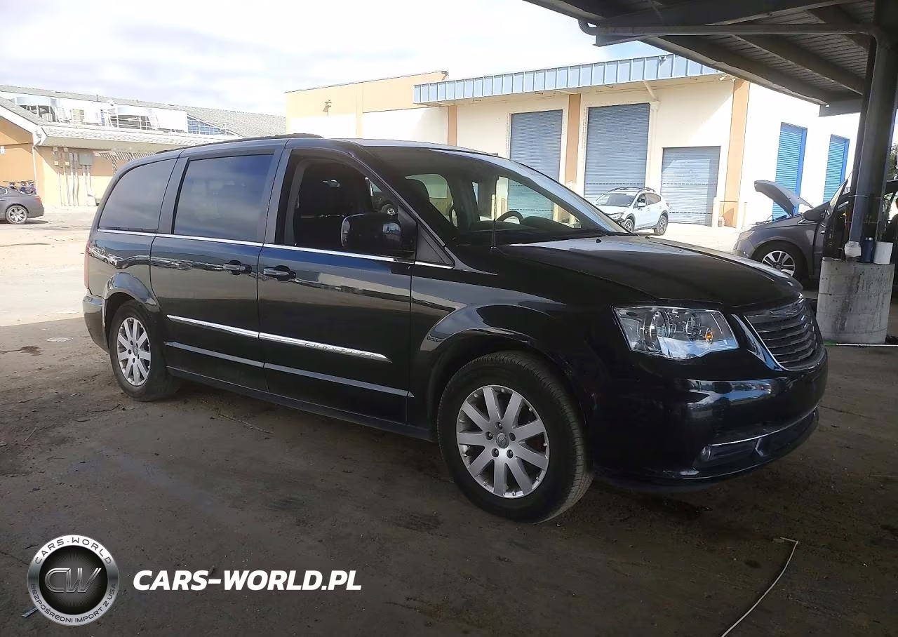 2014 Chrysler Town & Country Touring VIN:2C4RC1BG8ER382953 - 4