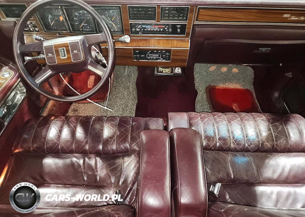 1998 Lincoln Town Car Executive VIN:1LNBM81F9JY634730 - 8