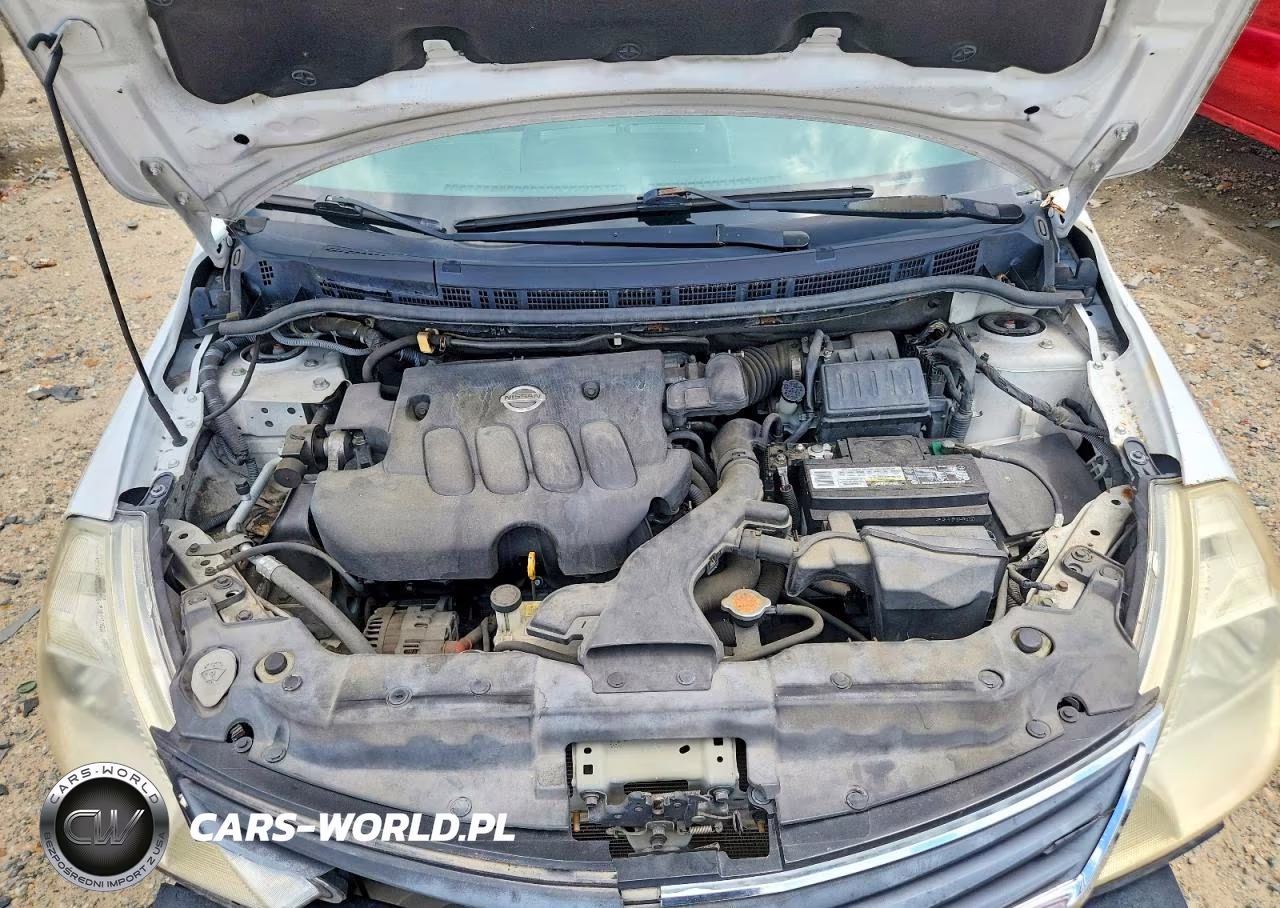 2010 Nissan Versa 1.8 S VIN:3N1BC1AP6AL409452 - 11